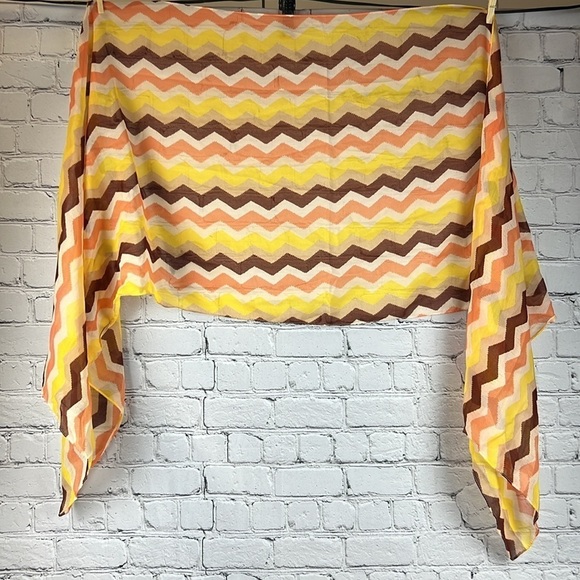 Zig Zag Scarf in Peach Coral Yellow Maroon 18x68” - Picture 2 of 7